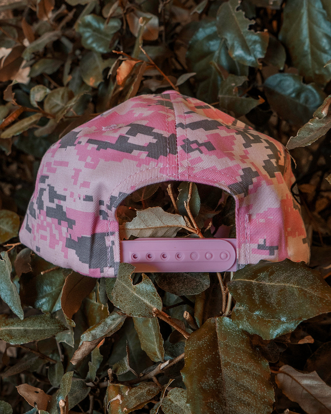 Pink Camo Cursive Ochos (W/Patch)