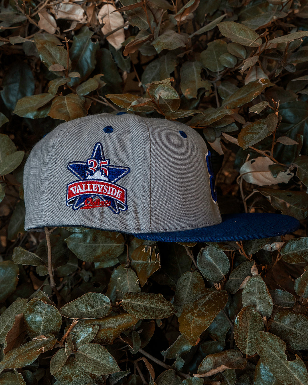 Grey/Navy Blue Ole English 8 (W/Patch)