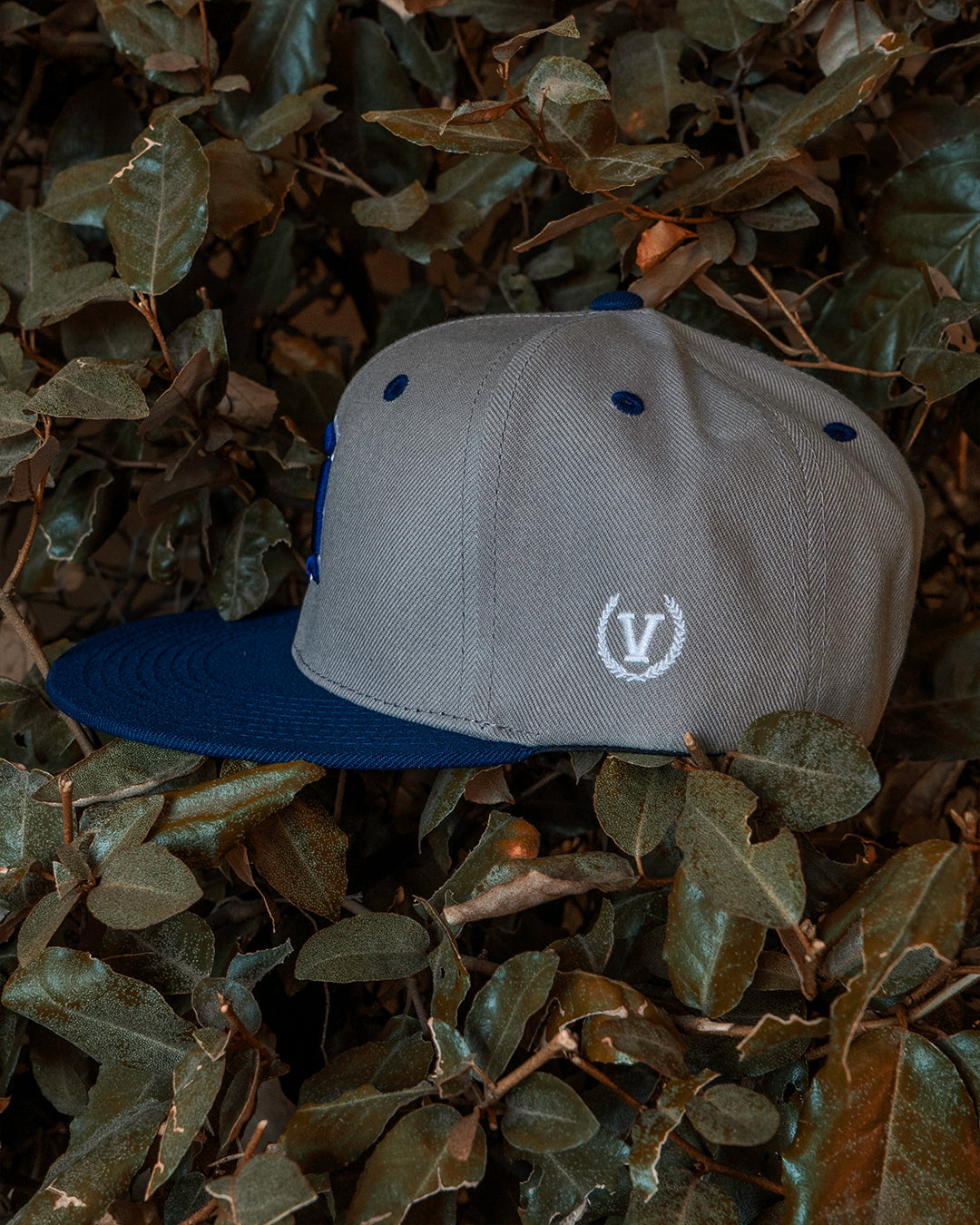 Grey/Navy Blue Ole English 8 (W/Patch)