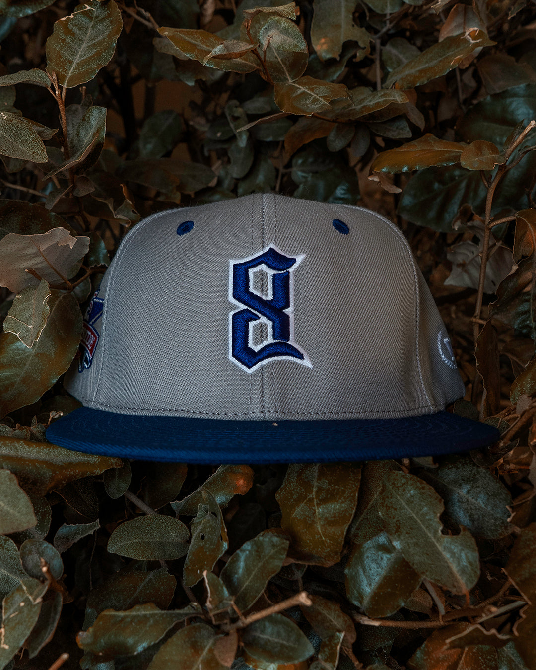 Grey/Navy Blue Ole English 8 (W/Patch)