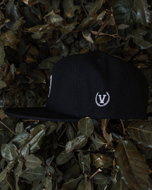 Black 8 Hat