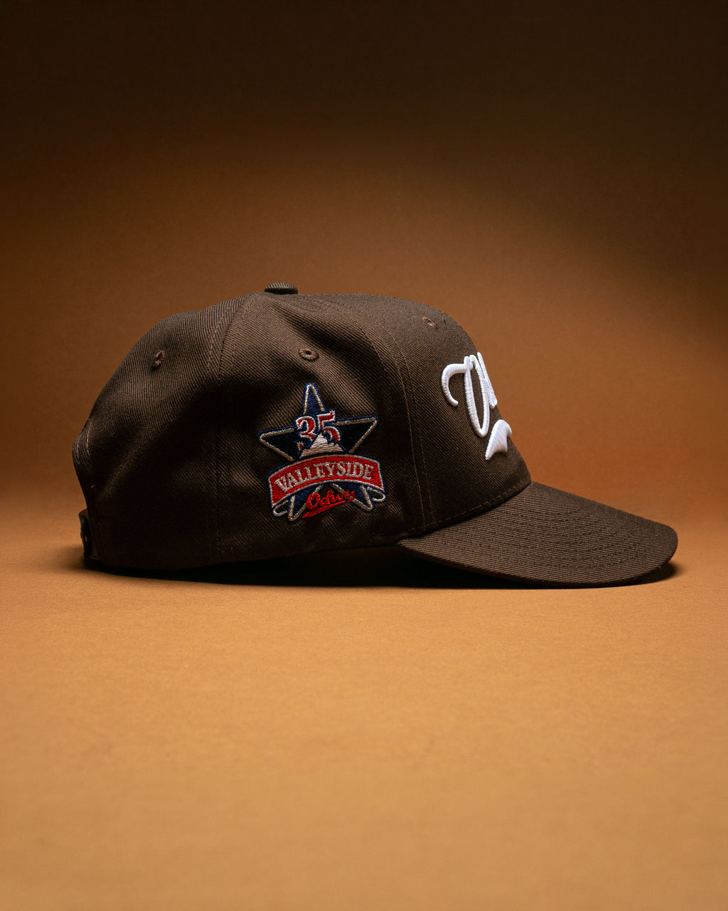 Brown Valleyside Crown