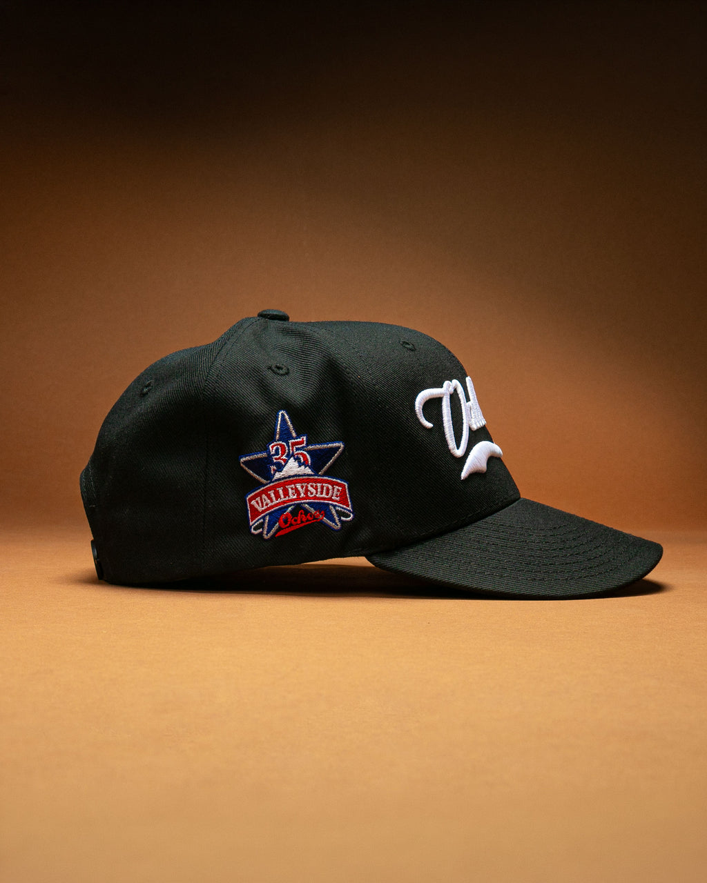 Black Valleyside Crown